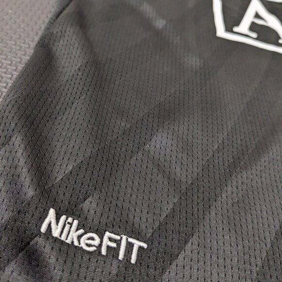 Ronaldo #7 2007/08 Manchester United Away Retro Youth Kit - Picture 12 of 13